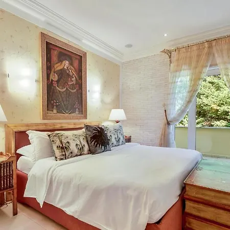 Ito בית הארחה 4*